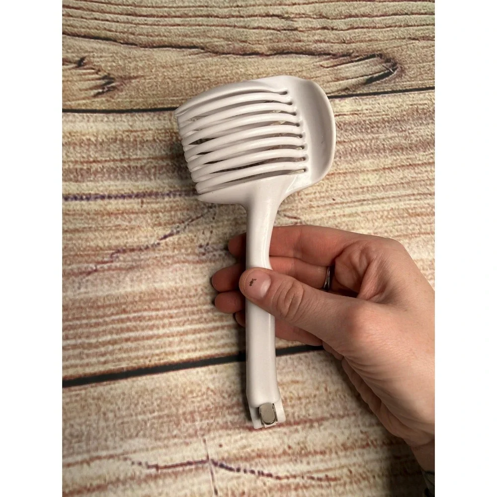 Tomato Eggs Vegetable Slicer Slicing Holder Tool Kitchen Gadget Knife Cut